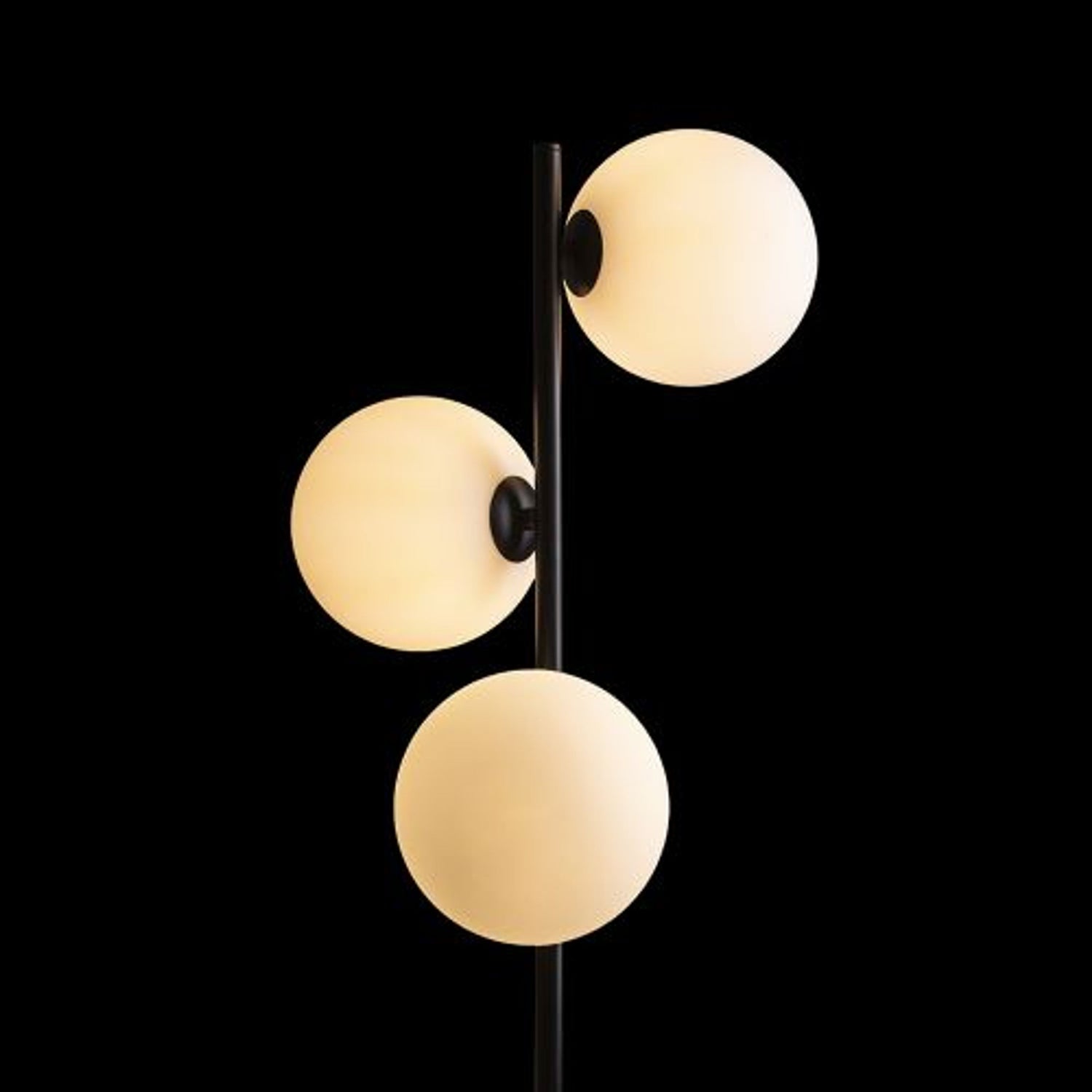 Living room floor lamps